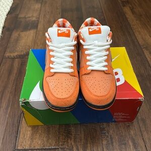 Brand New Men’s Nike SB Dunk Low OG QS Size 11 Orange Lobster Shoes -very rare-